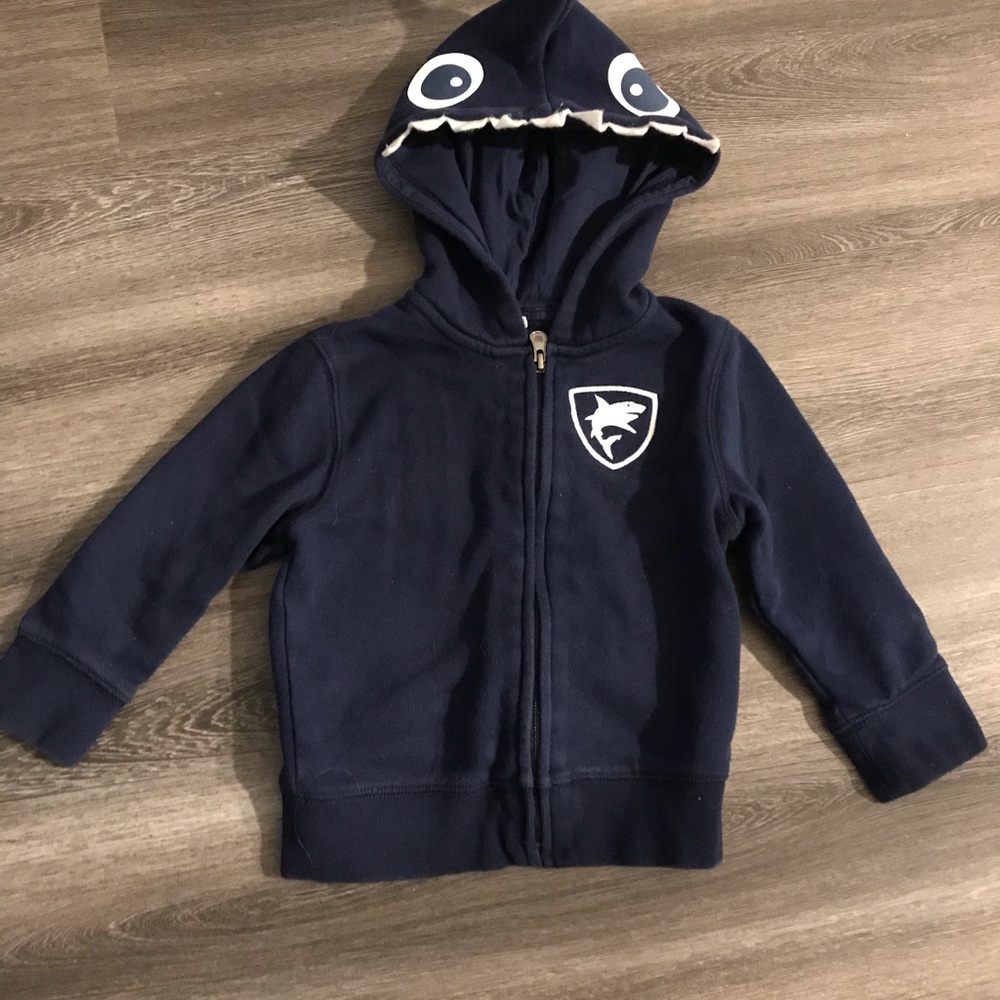 GAP 2T  shark hooded zipper sweatshirt